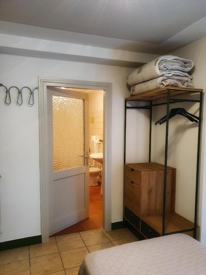 B&B Il Pettirosso Malonno Dış mekan fotoğraf