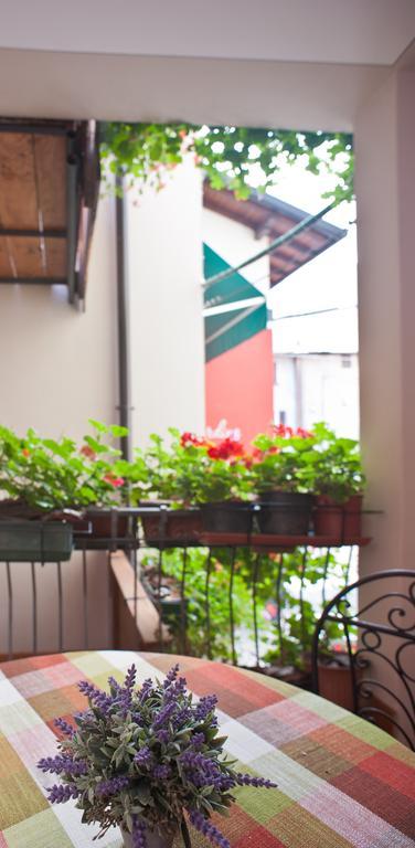 B&B Il Pettirosso Malonno Dış mekan fotoğraf