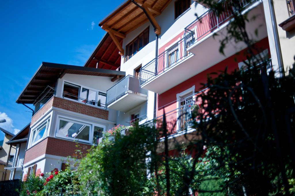 B&B Il Pettirosso Malonno Dış mekan fotoğraf